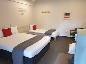 Free WiFi, bed sheets - Woodlands Motel & Conference Venue (Kerikeri)