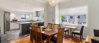 Lake Lodge B&B Rotorua - Adults Only