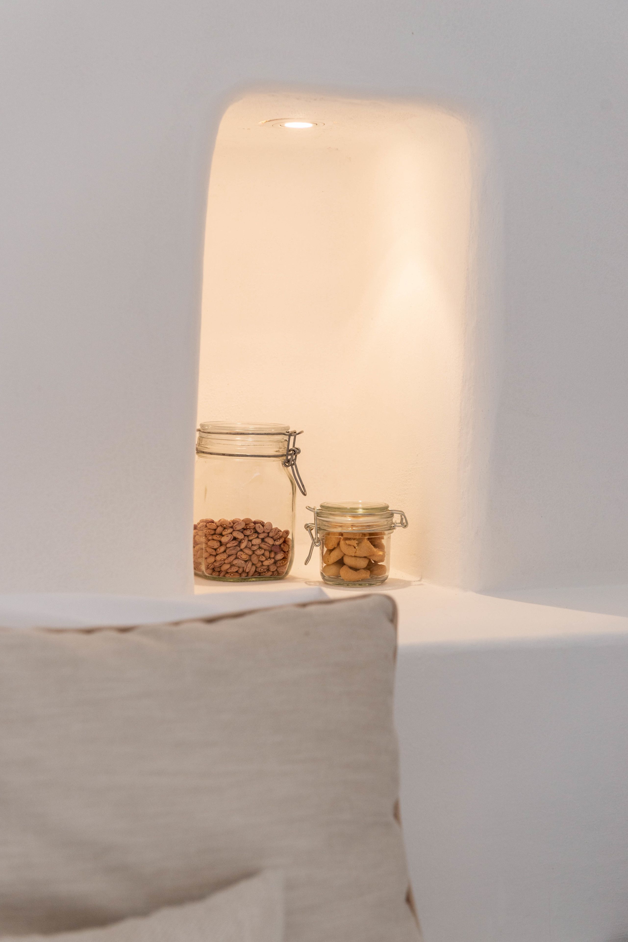 hypo-allergenic bedding, minibar, in-room safe, desk