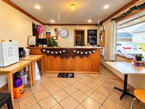 Reception - Budget Lodge Inn Abilene KS (Abilene)