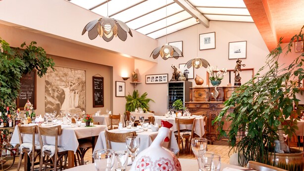 星評価なしの画像、1 / 51、ボタン