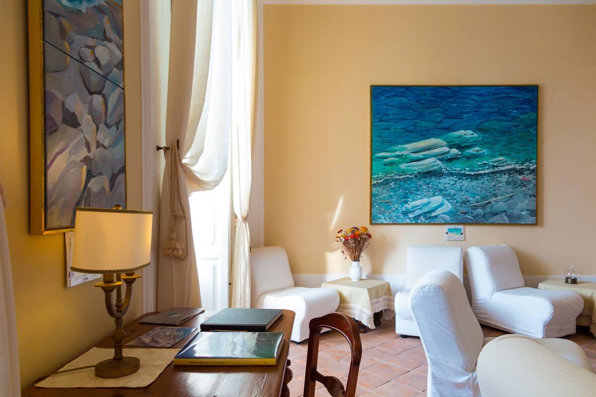 ocean views, open daily