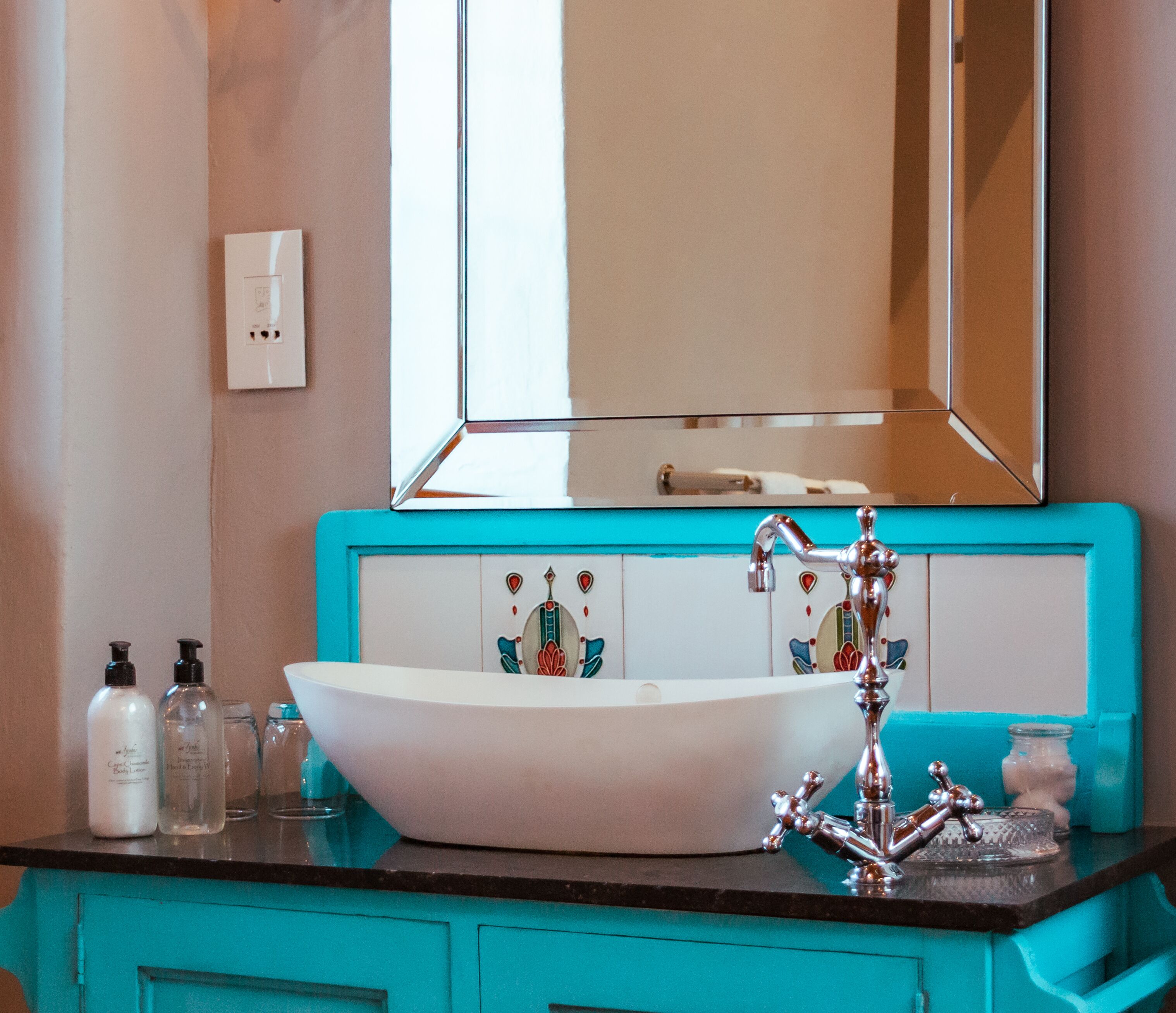heritage fynbos | bathroom sink
