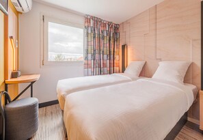Standard Twin Room, Non Smoking - B&B HOTEL Mulhouse Sausheim (Sausheim)