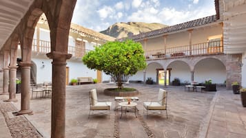 Pintu masuk interior