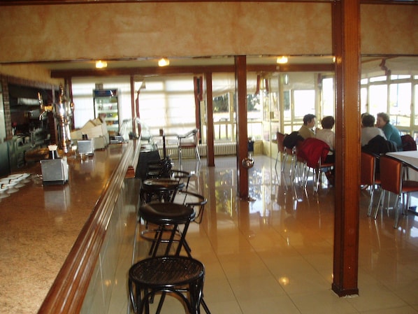 Bar (en la propiedad)