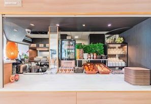 Desayuno buffet todos los días (con cargo)