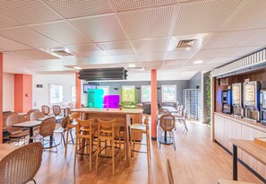 Daily buffet breakfast for a fee