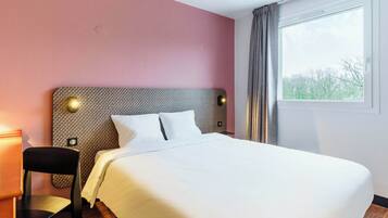 In-room safe, desk, soundproofing, iron/ironing board