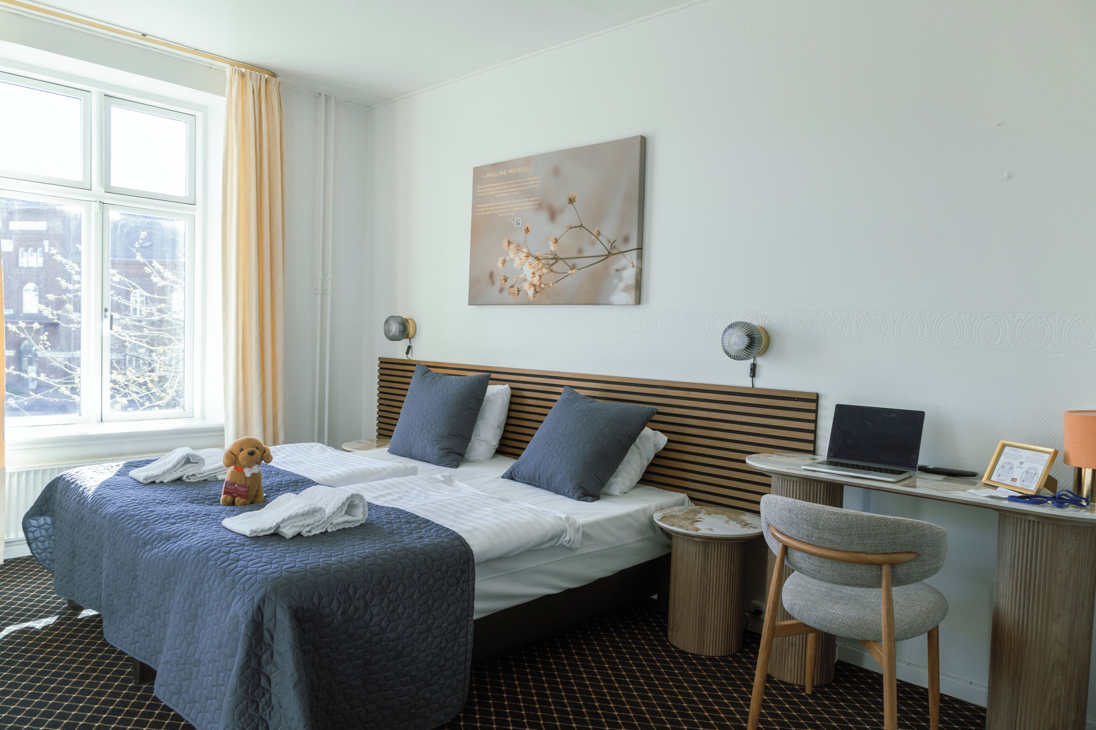 Schreibtisch, Bügeleisen/Bügelbrett, kostenloses WLAN, Bettwäsche