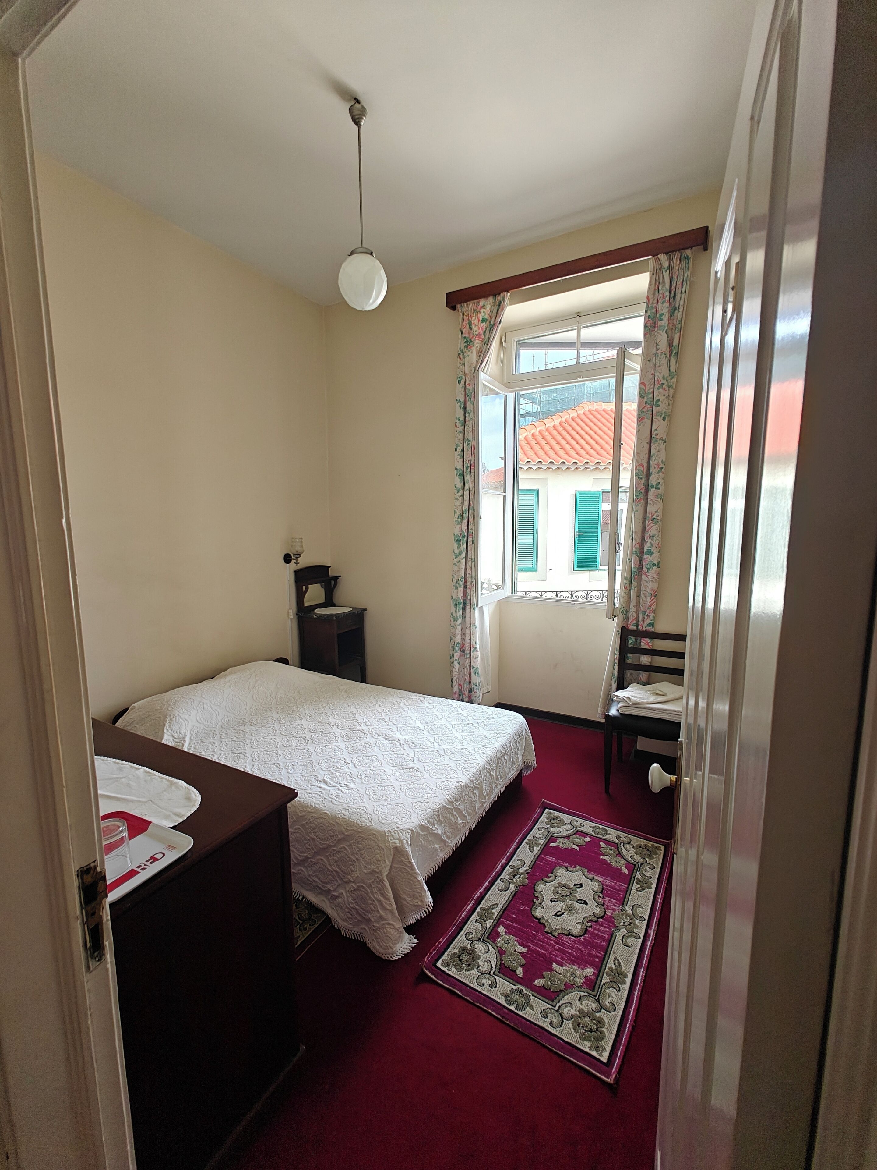 高級寢具、隔音、熨斗/熨衣板、免費無線上網