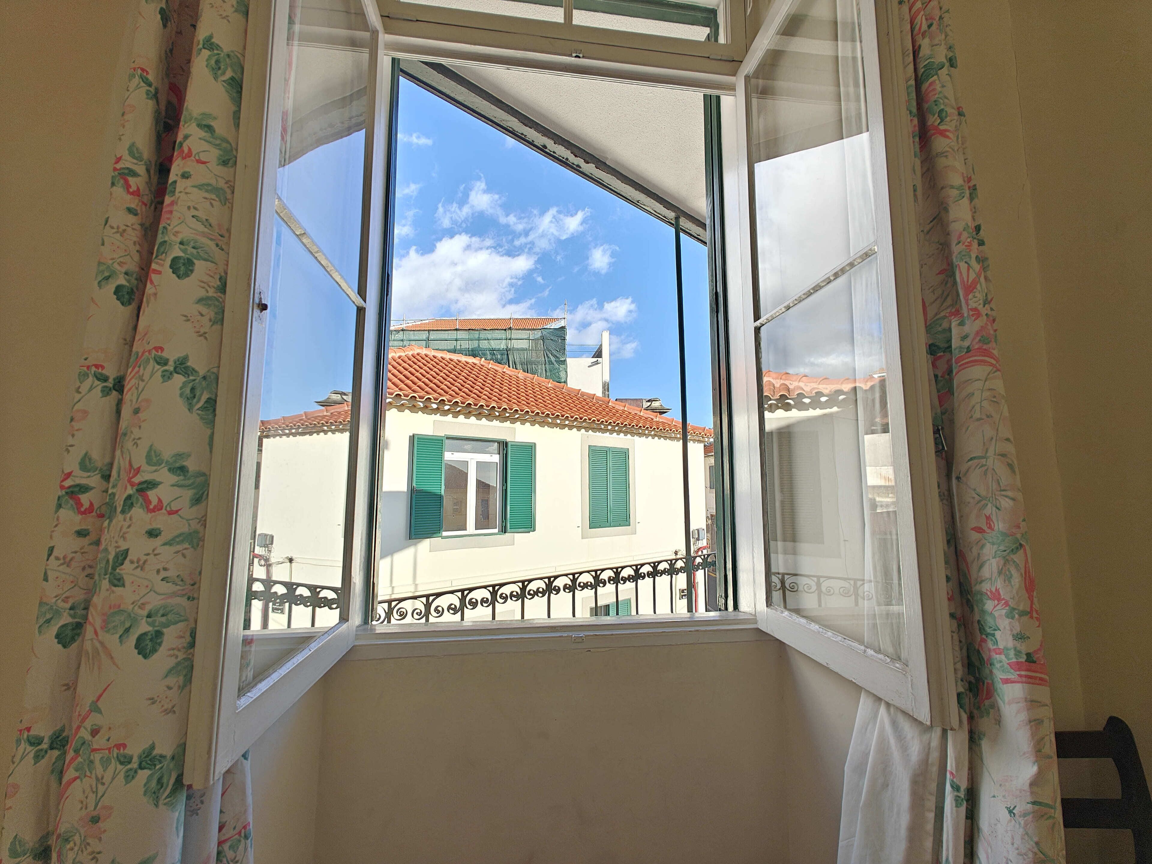 Economy Double Room | Premium bedding, soundproofing, iron/ironing board, free WiFi