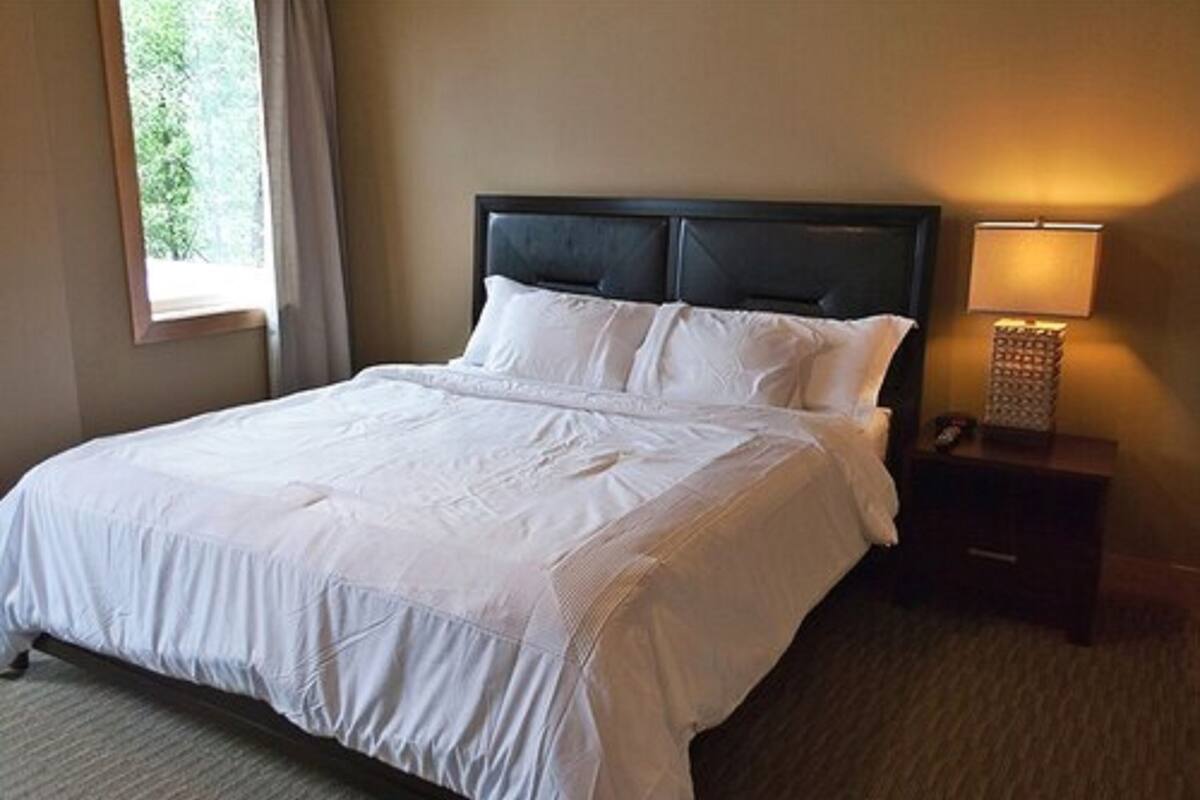 exclusive penthouse, 1 king bed, ocean view | 1 bedroom, in-room safe, desk, blackout curtains