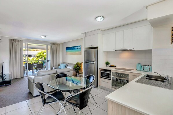 Ledtelevisie en een dvd-speler