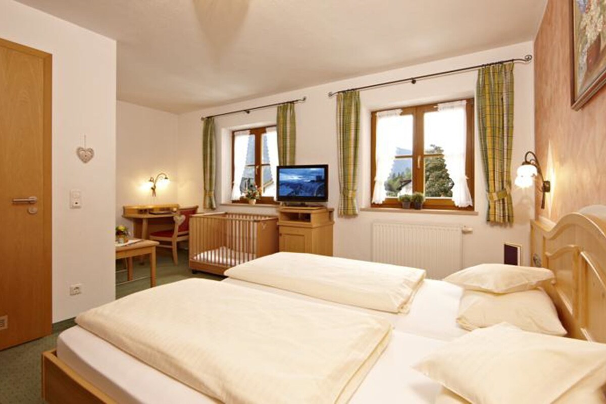 Chambre Double (without balcony, 26qm)
