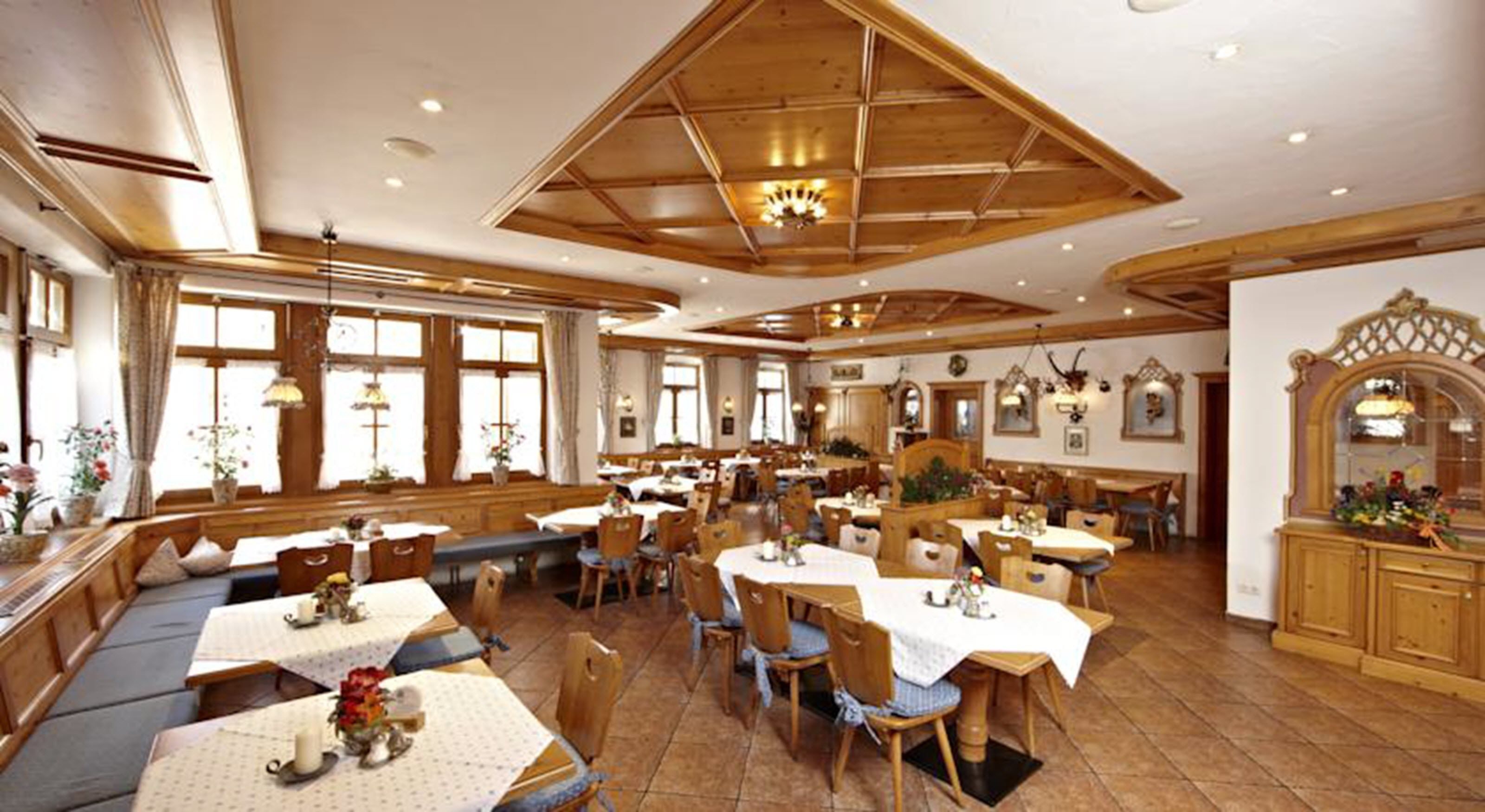 daily buffet breakfast (eur 14.90 per person)