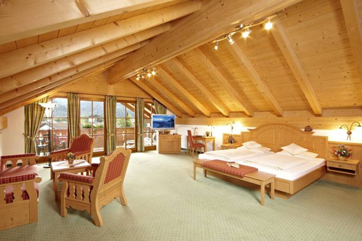 Junior Suite, 1 Bedroom (with balcony, 40qm) | Premium bedding, in-room safe, desk, blackout curtains