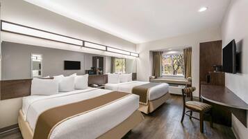 Habitación estándar, 2 camas Queen size, con acceso para personas discapacitadas | Caja de seguridad en la habitación y decoración personalizada