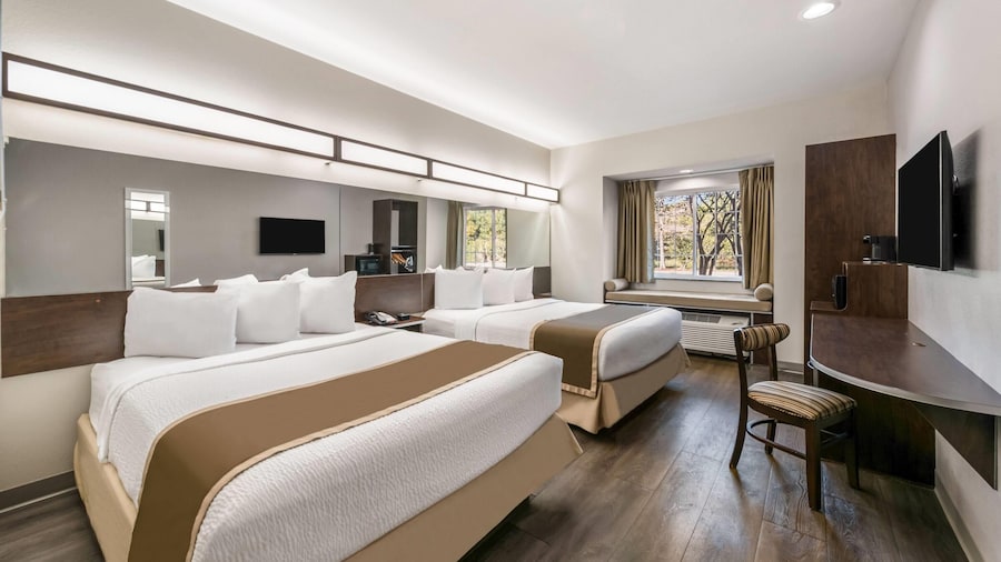 Microtel Inn & Suites by Wyndham Pearl River/Slidell