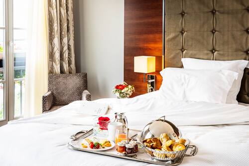 Premium bedding, pillow-top beds, in-room safe, desk