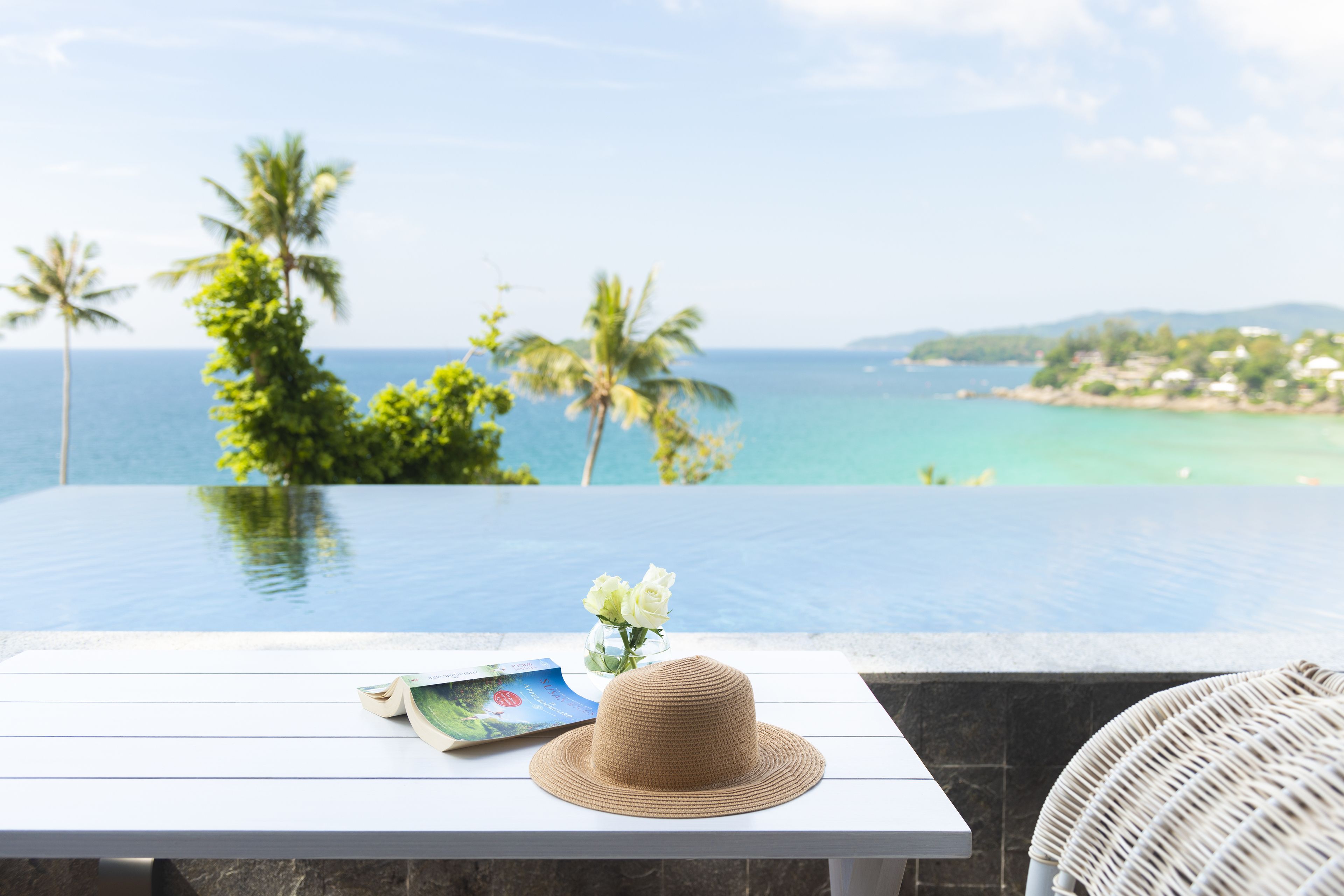 Seaview Pool Villa Romance | Luxe beddengoed, een minibar, een kluis op de kamer