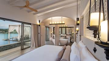 Seaview Pool Villa Romance | 高級寢具、迷你吧、房內夾萬、書桌