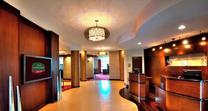 Courtyard by Marriott Keene Downtown