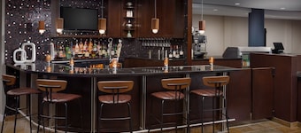 Courtyard by Marriott Keene Downtown