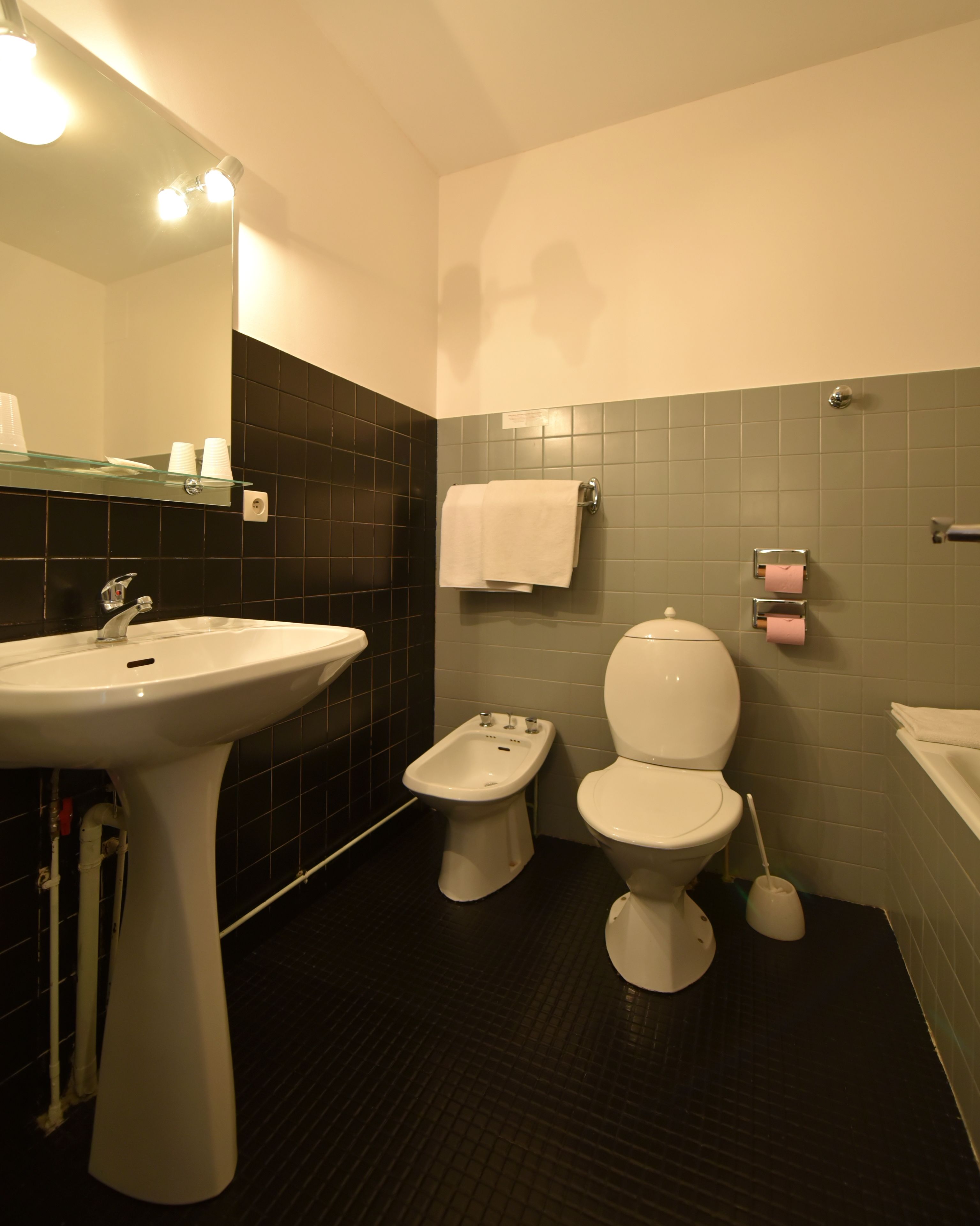 Photo - Logis Hôtel Saint Jacques