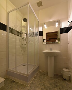 Doppelzimmer | Badezimmer