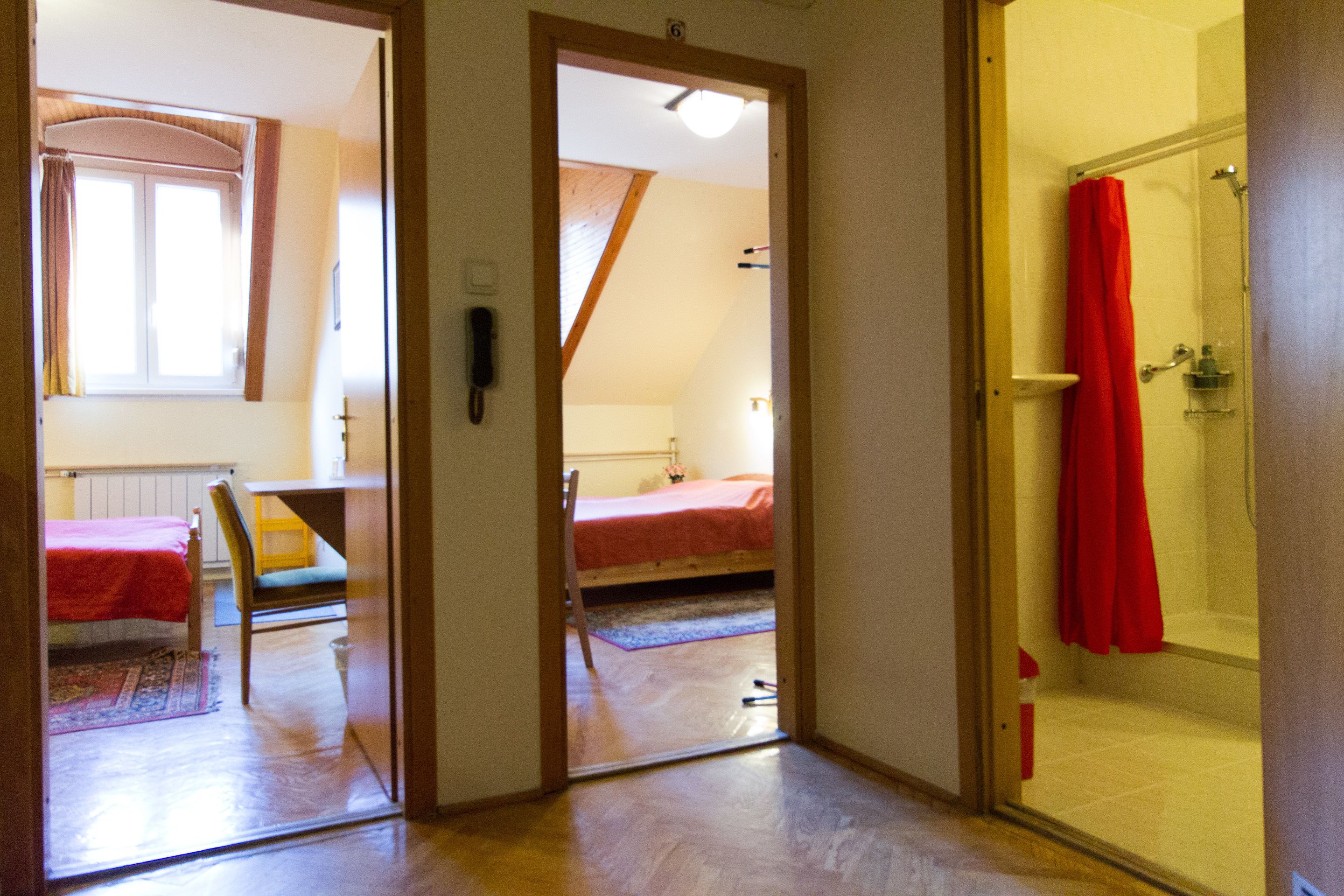 Photo - Budavar Bed and Breakfast