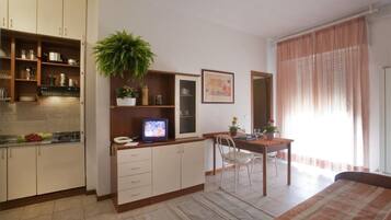 In-room safe, desk, laptop workspace, iron/ironing board