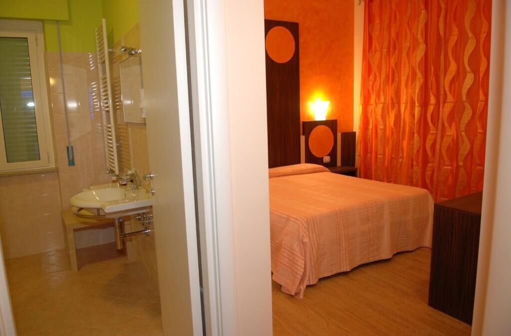 minibar, in-room safe, desk, soundproofing