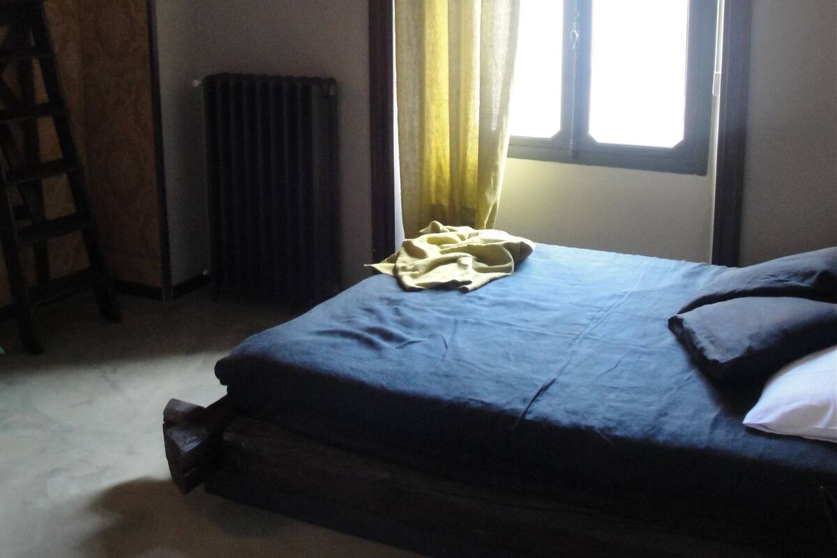 Junior Double Room (Sinapim) | Premium bedding, down duvets, individually decorated