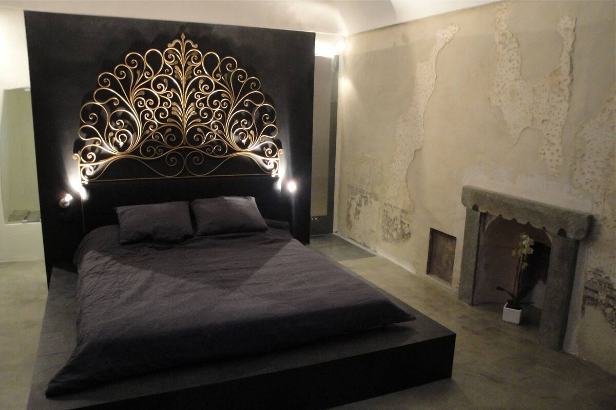 Premium bedding, down duvets, individually decorated