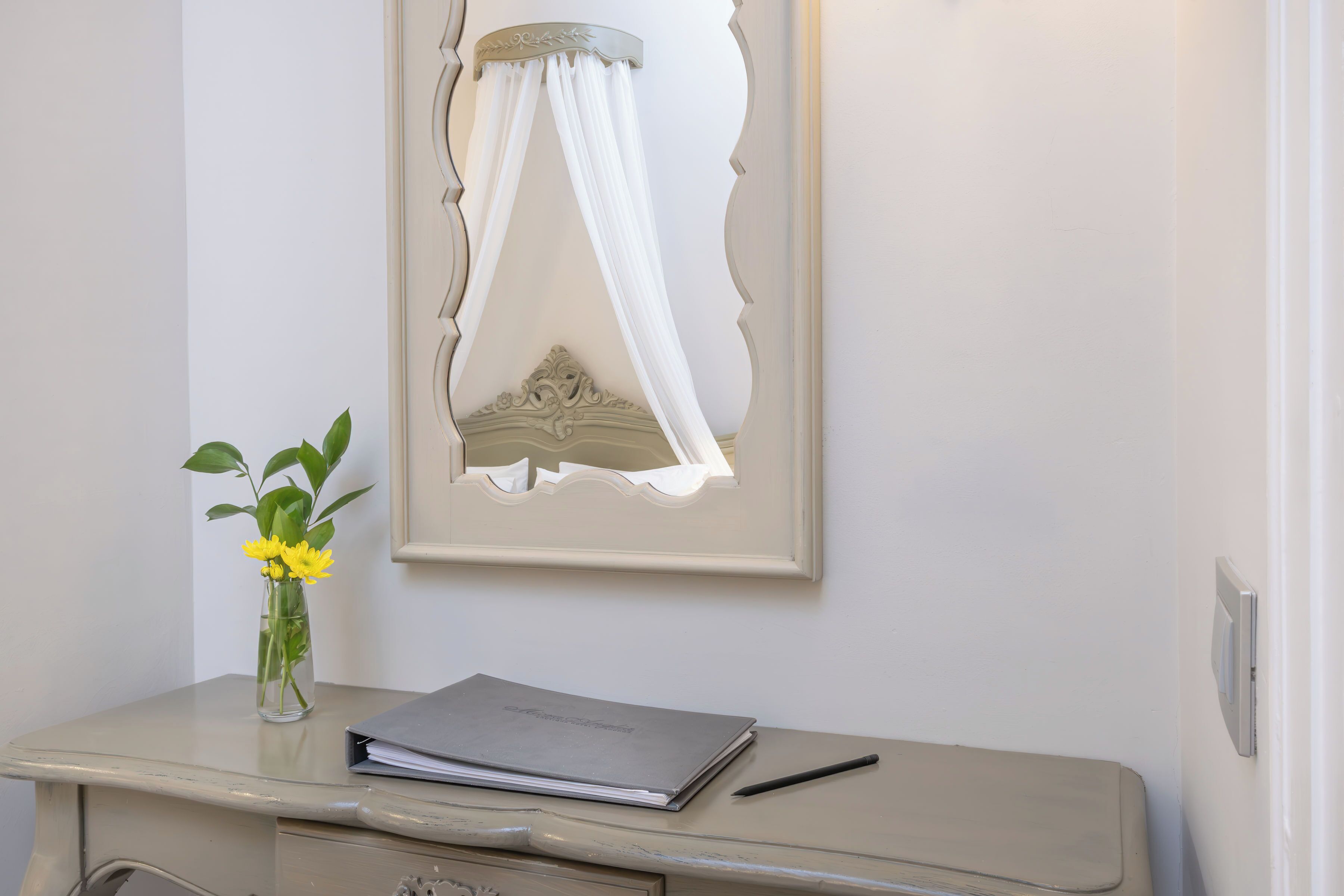 junior suite | 1 bedroom, egyptian cotton sheets, premium bedding, down duvets