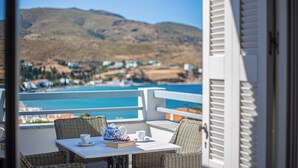 Grande Sea View Suite w. Private Terrace | 이집트산 면 시트, 고급 침구, 오리/거위털 이불, 셀렉트 컴포트 침대