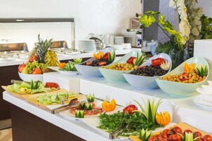 Kahvaltı (kişi başı 30 TRY) 