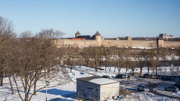 Pemandangan dari bilik