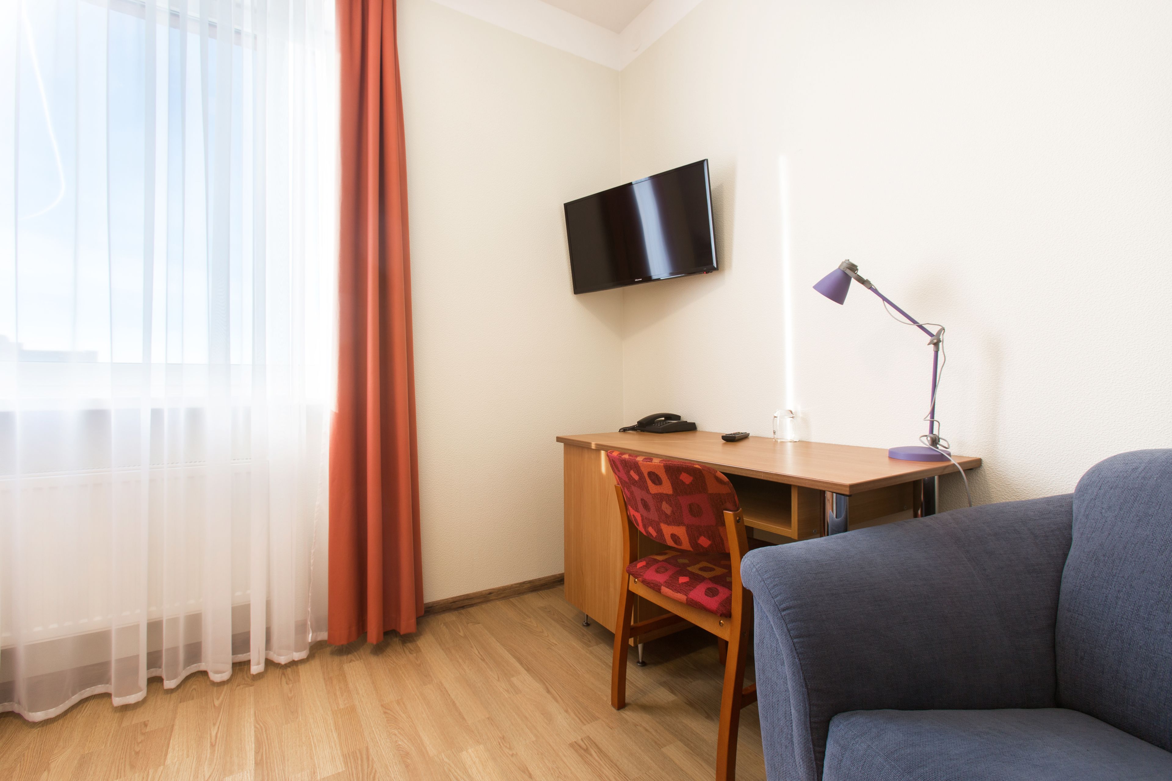 single room | select comfort beds, minibar, desk, laptop workspace