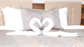 Royal Suite, 2 Bedrooms | Premium bedding, minibar, in-room safe, desk