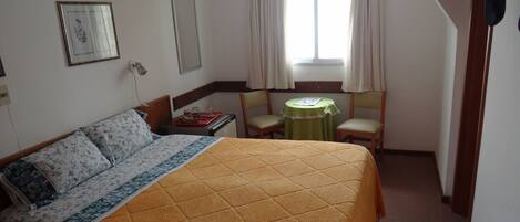 Minibar, in-room safe, free WiFi, bed sheets