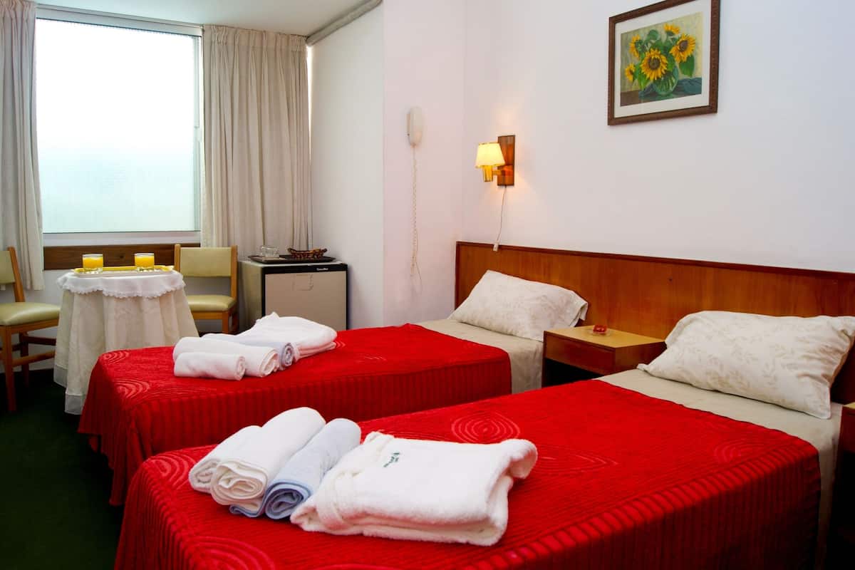 Minibar, in-room safe, free WiFi, bed sheets