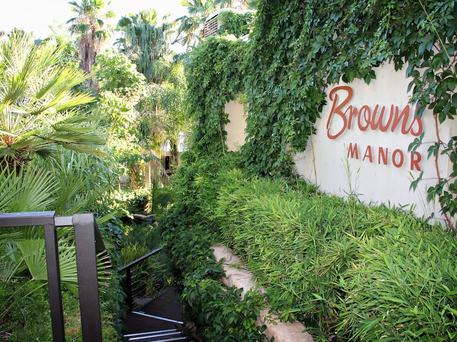 Fachada de la propiedad