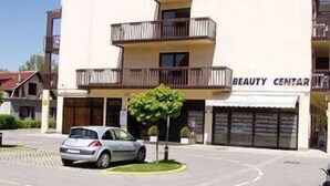 Exterior - Gaj (Zagreb)
