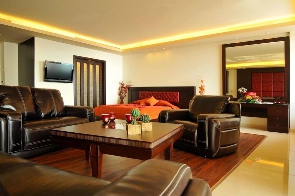 Living area | TV, DVD player