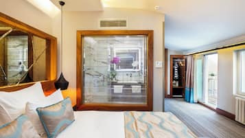 Terrace Deluxe Double Room With Sea View | Pillowtop-Betten, Minibar, Zimmersafe, Schreibtisch