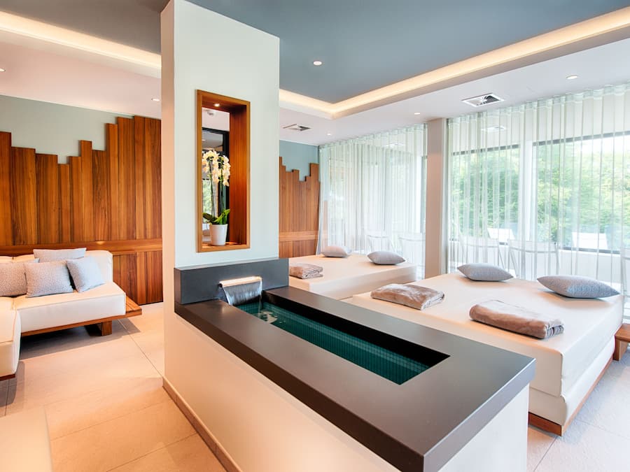 Tratamientos corporales, masajes con piedras calientes, masajes suecos