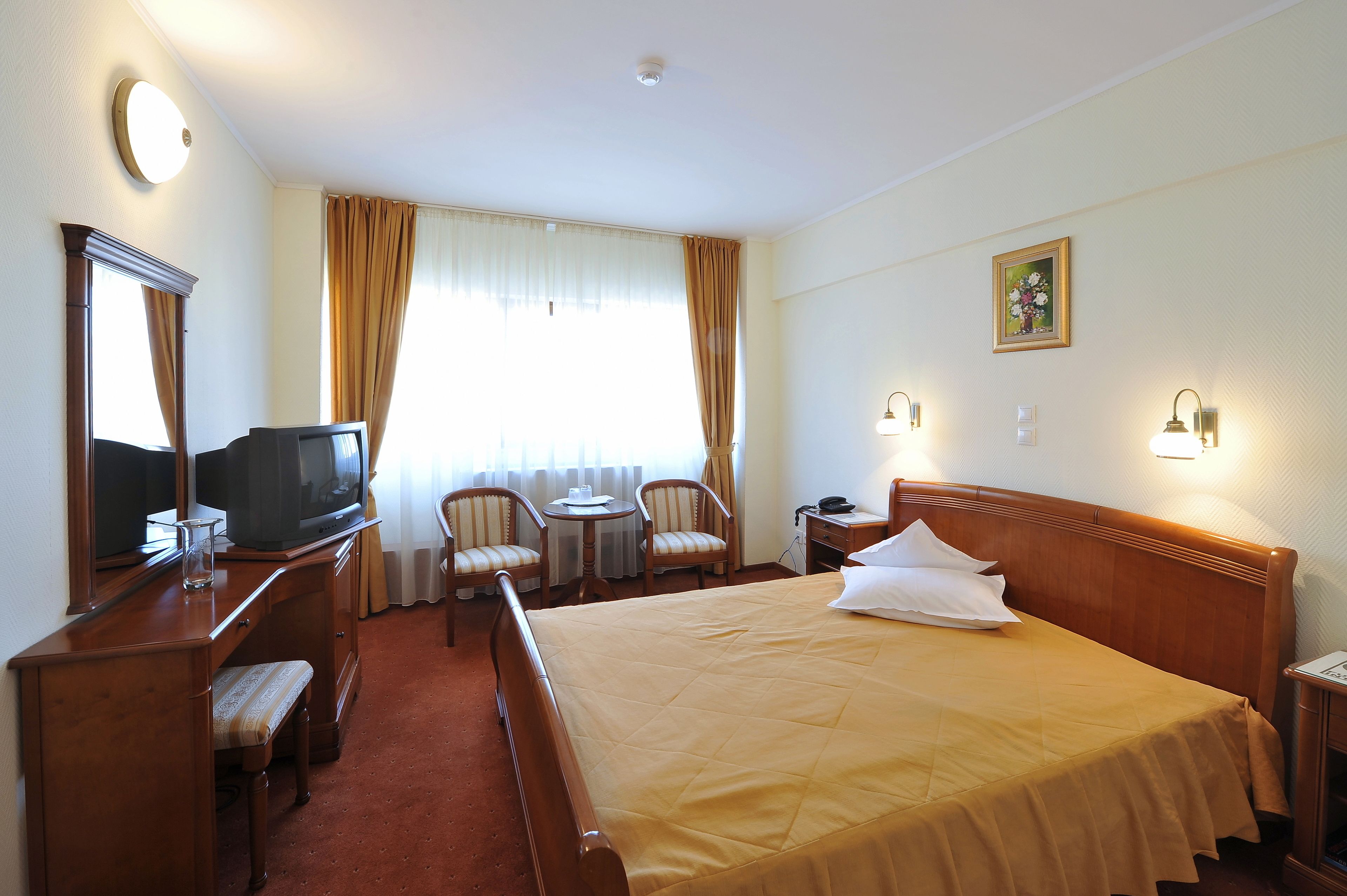 Double Room (Palace View) | Minibar, in-room safe, desk, free WiFi