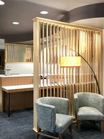 Zona de estar del vestíbulo